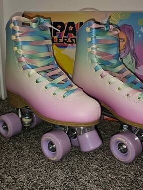 Impala Pastel Gradient Quad Roller Skates with Lavender Wheels